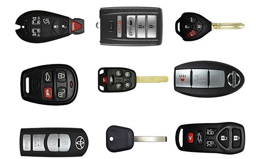A group of car keys, key fobs, and car key remotes. Glen's Lock Service is an automotive locksmith in The Colony, TX.
